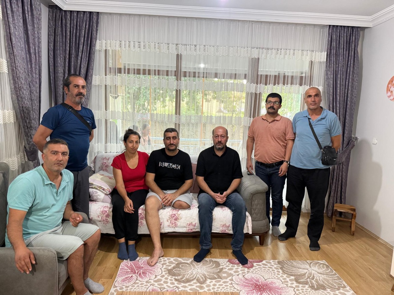 KESK’ten, bacağını kaybeden Yokuş’a ziyaret