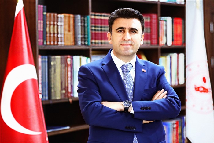 Vali Aygöl: 