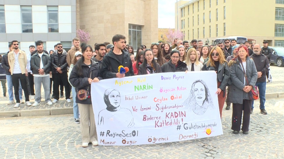 Öğrencilerden adliye önünde Gülistan açıklaması