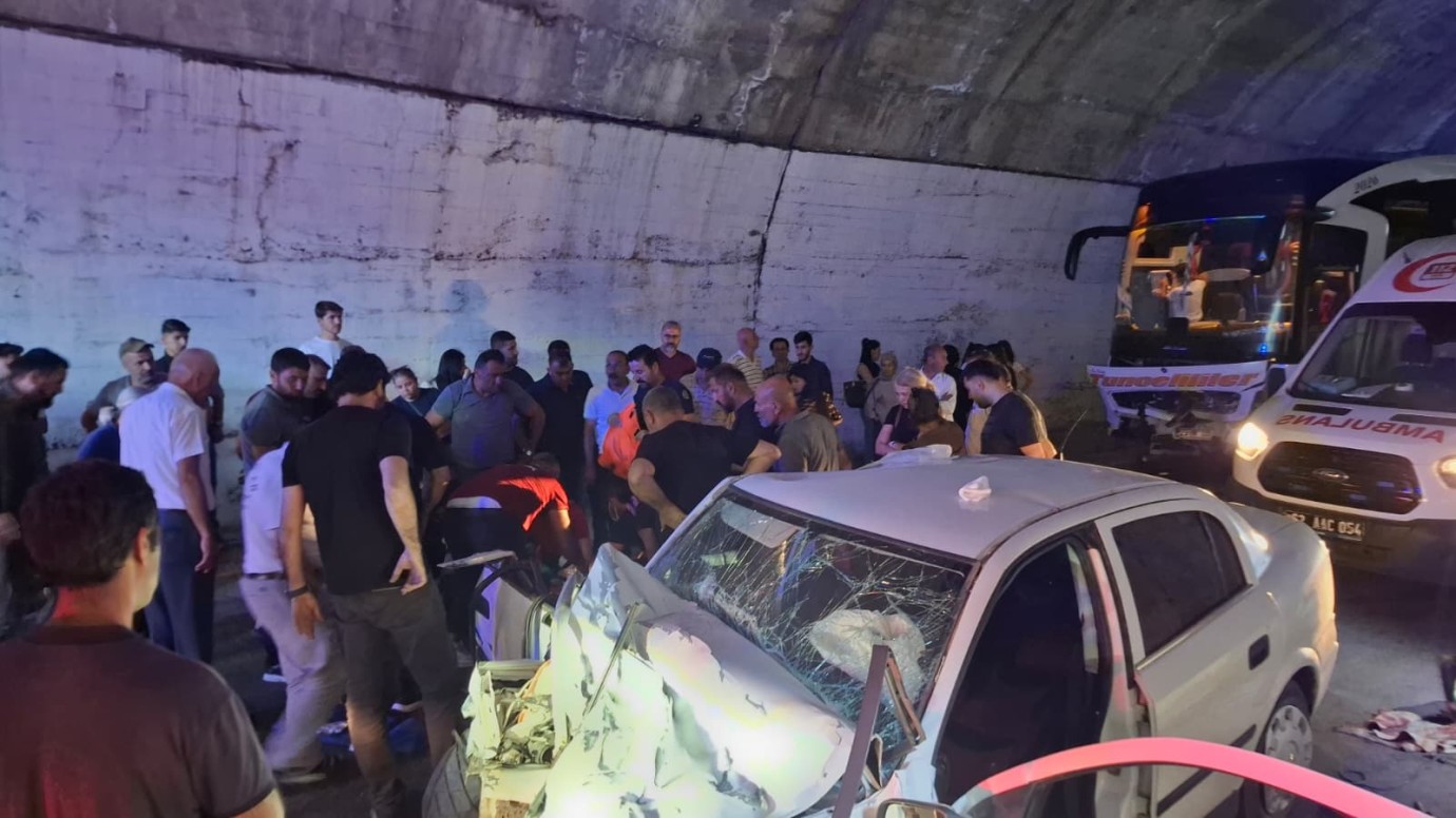 Yine O Tünel, Yine Kaza: Dersim-Pülümür-Erzincan Karayolu'nda 2 Yaralı