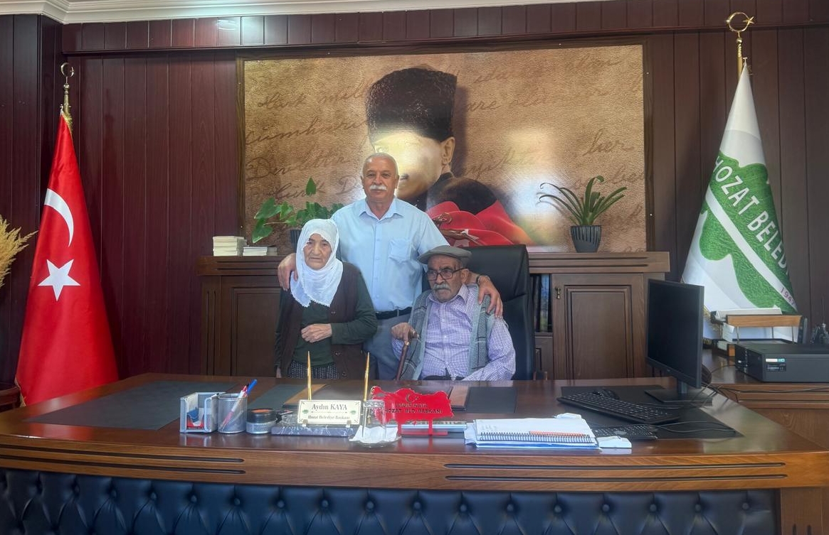 Onur Sefer’in anne ve babasından Başkan Kaya’ya ziyaret: “Dosyanın takipçisi olun”