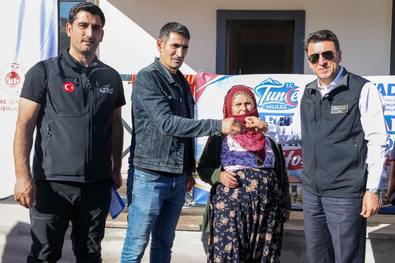 Burmageçit Köyü’nde 11 Kırsal Konutun Anahtarı Teslim Edildi