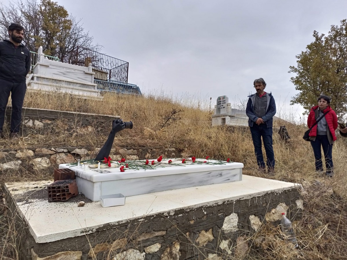Meslektaşları Cem’i unutmadı