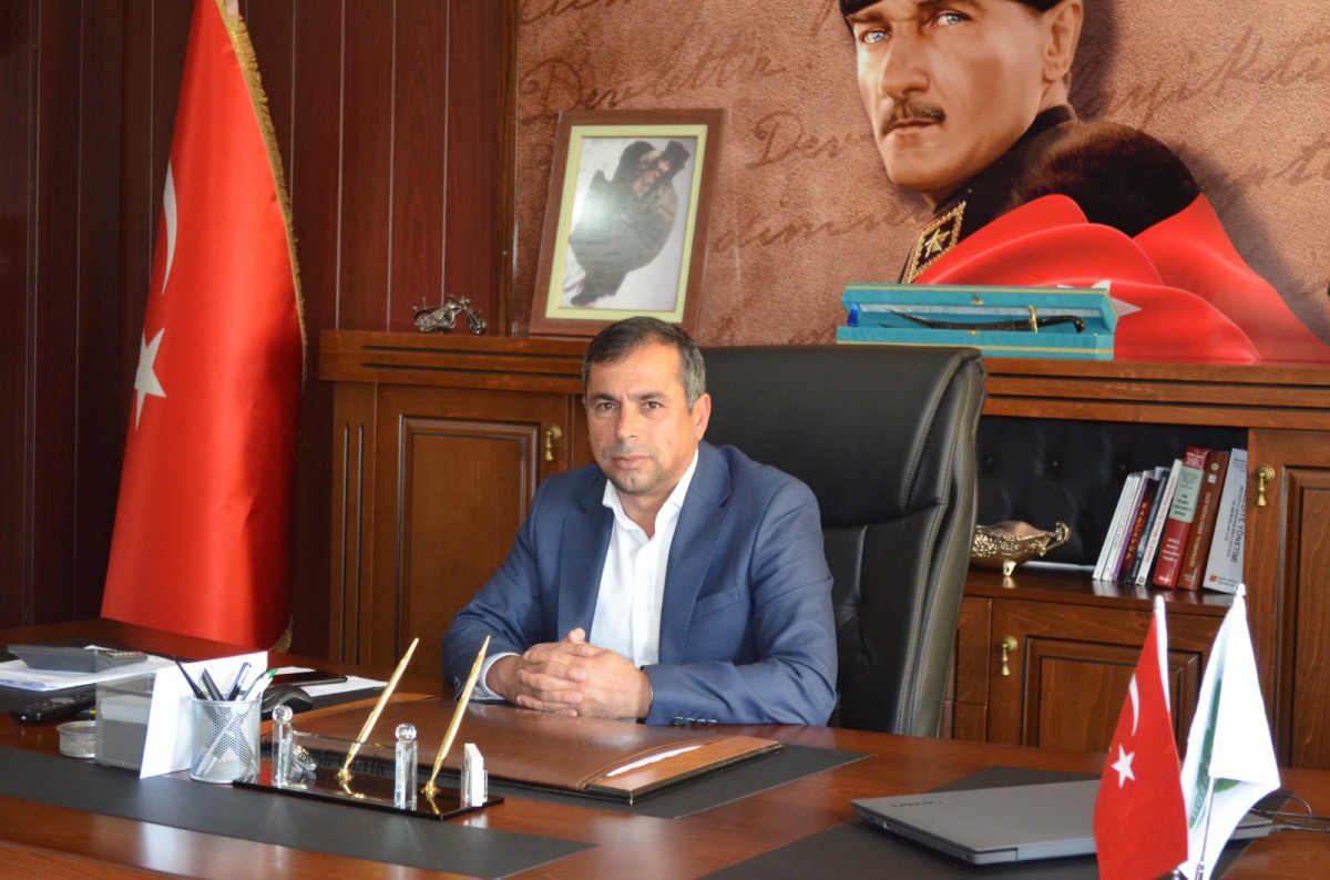 Başkan Seyfi Geyik’ten yeni yıl mesajı