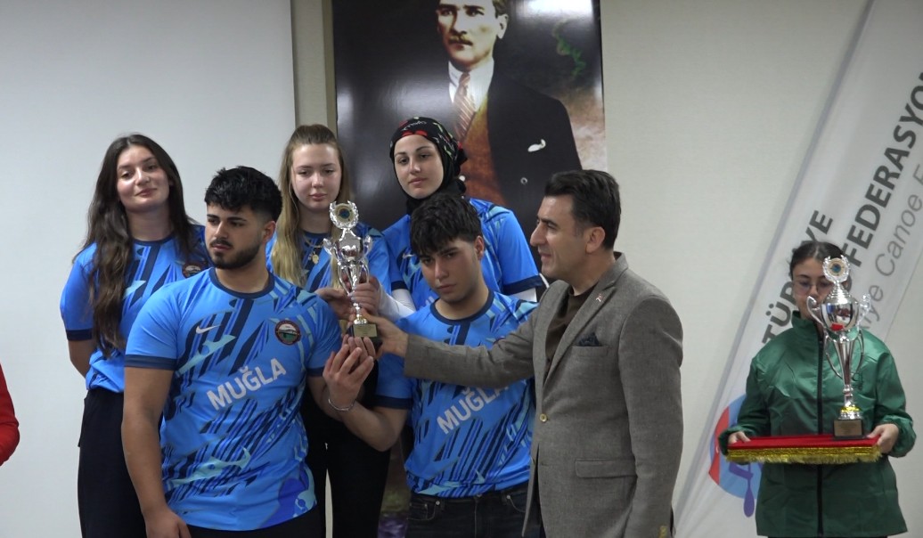 Dersim’de rafting heyecanı sona erdi