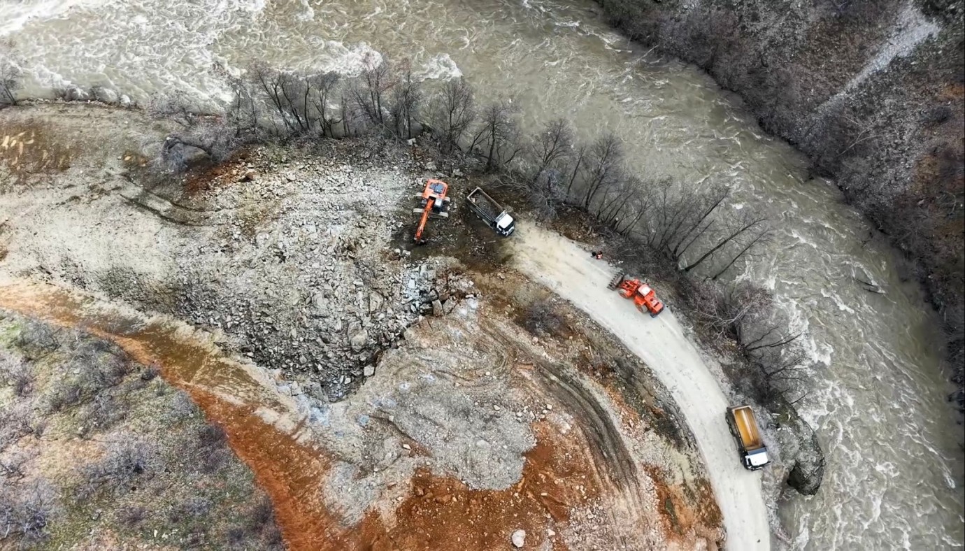 Ovacık yolu trafiğe açıldı