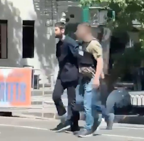 Umut Altaş’ın gözaltına alınma anı