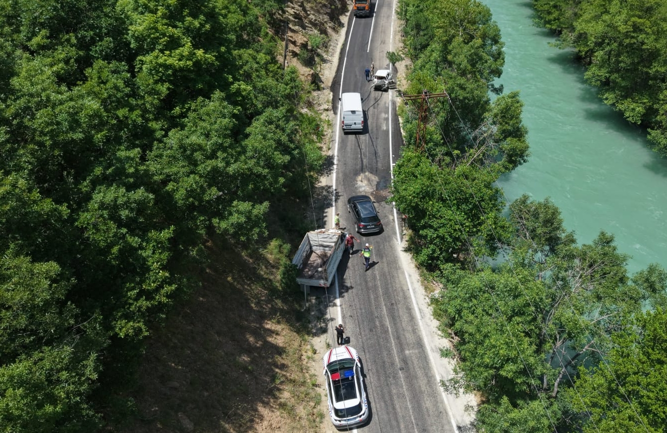 Dersim’de trafik kazası: 1 ölü 5 yaralı