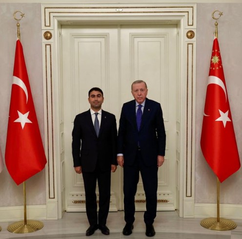 AK Parti İl Başkanı Özer istifa etti