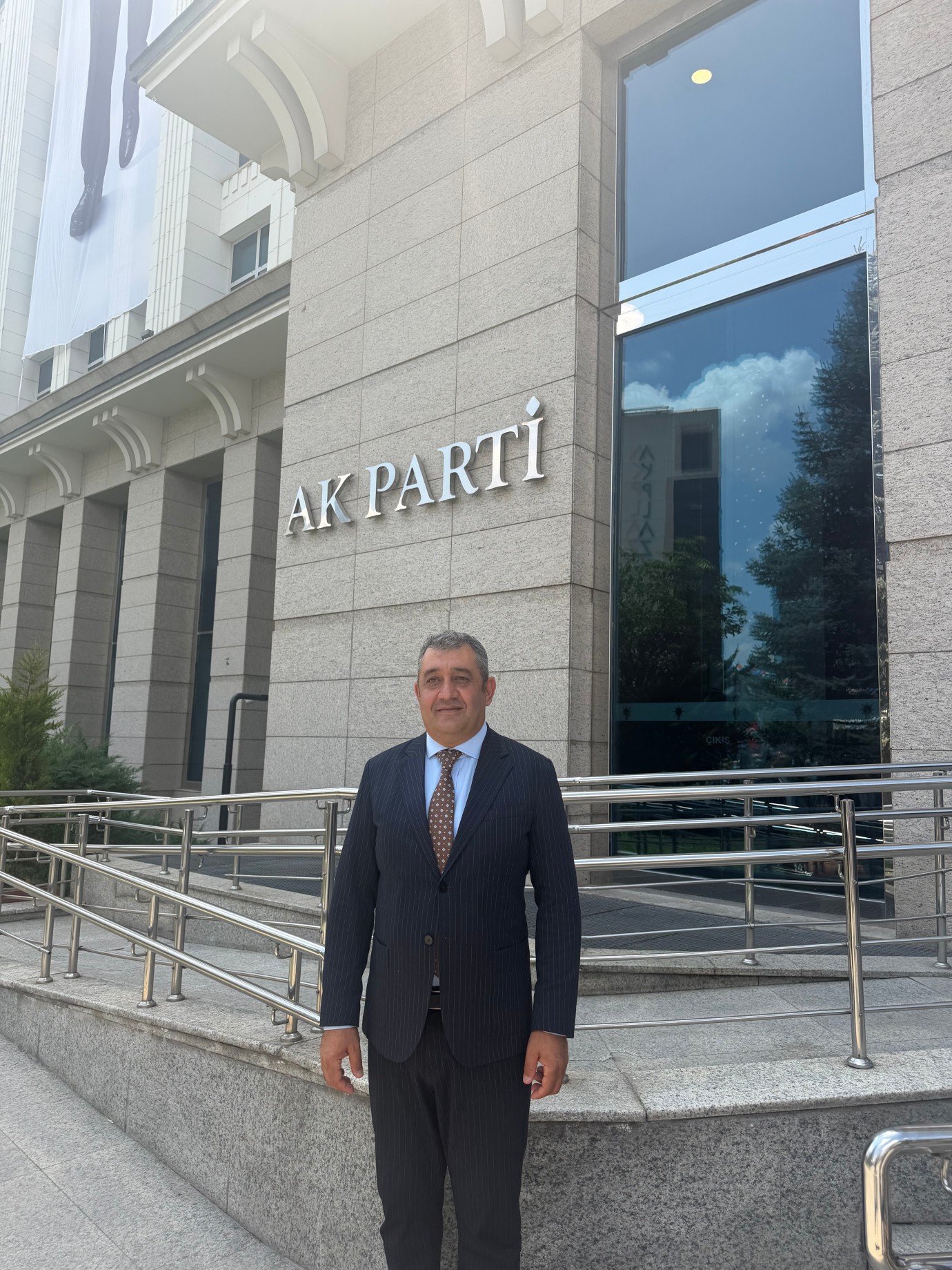 Tunceli AK Parti İl Başkanlığı'nda Görev Değişimi  