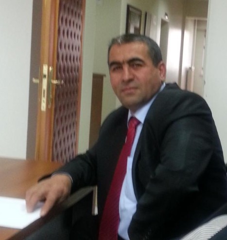 İlçe başkanlığından teşkilatıyla birlikte istifa etti