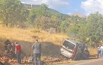 Erzincan yolunda kaza: 6 yaralı