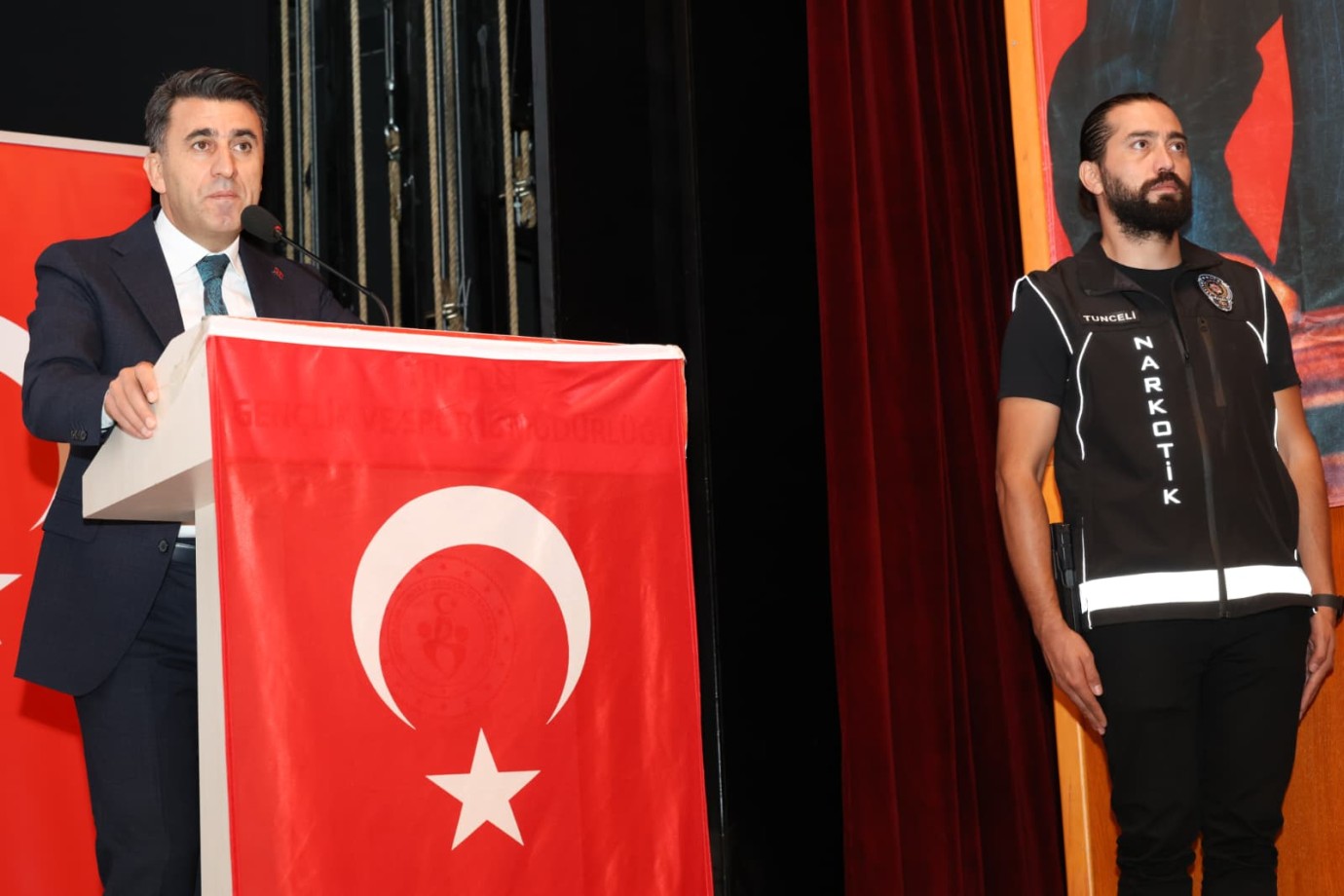 “En İyi Narkotik Polisi Annedir” Projesi Bilgilendirme Toplantıları