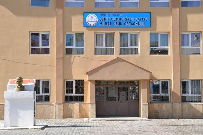 Öğrenciler okullarına kavuşmayı bekliyor: Ovacık ve Pülümür’de eğitim sorunu