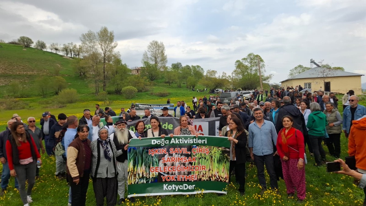 Pülümür Karagöz Köyü’nde Maden Projesine Tepki: “Yaşam Alanlarımızı Talan Ettirmeyeceğiz”