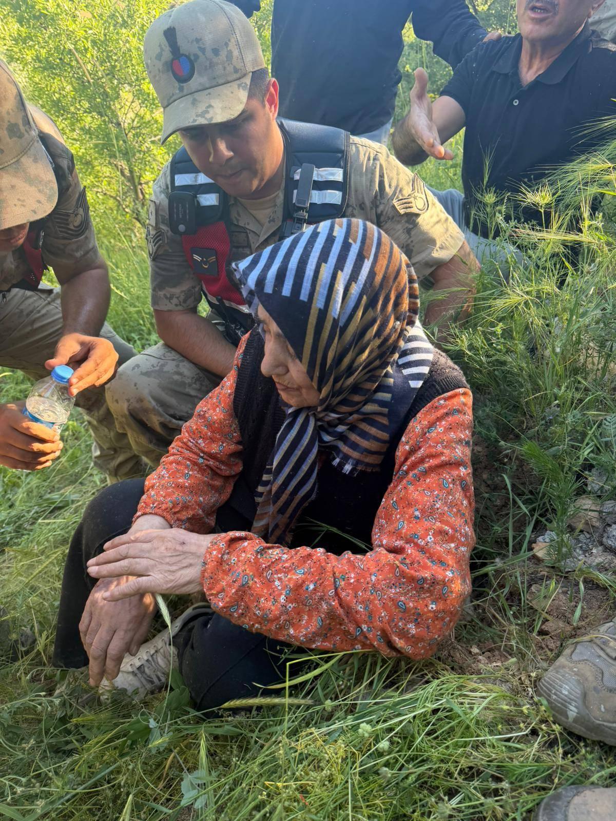 Kayıp Alzheimer hastası drone destekli çalışmayla sağ bulundu