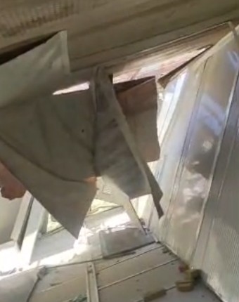 Rüzgar, konteyneri 300 metre fırlattı!