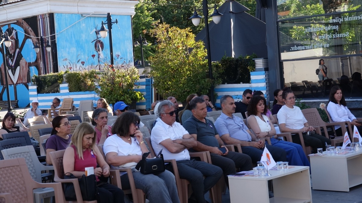 Yaşlı İstismarı Farkındalık Günü Paneli